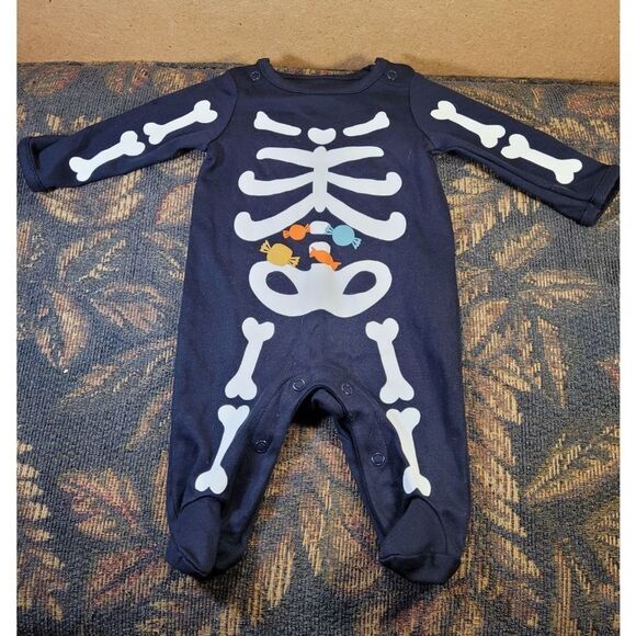 Carter's Skeleton Halloween Outfit- Size NB - Picture 1 of 4